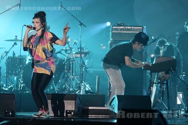 THE DO - 2009-02-28 - PARIS - Zenith - Olivia Bouyssou Merilahti - Dan Levy